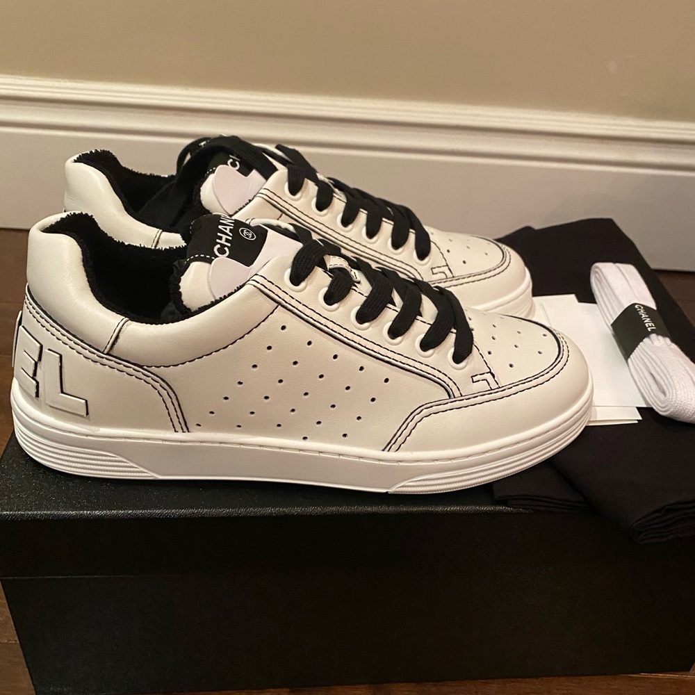 Chanel Sport Jogger Trainers Sneakers Sz 37 7 21P